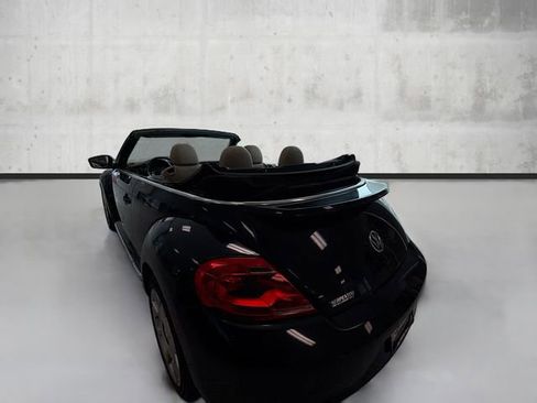 Used 2014 Volkswagen Beetle 1.8T image 30