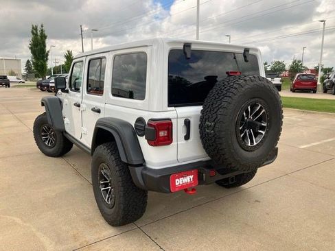 New 2026 Jeep Wrangler Unlimited Rubicon w/ Xtreme 35 Tire Package AWD/4WD image 8