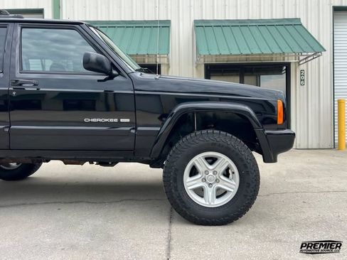 Used 2001 Jeep Cherokee Limited AWD/4WD image 31