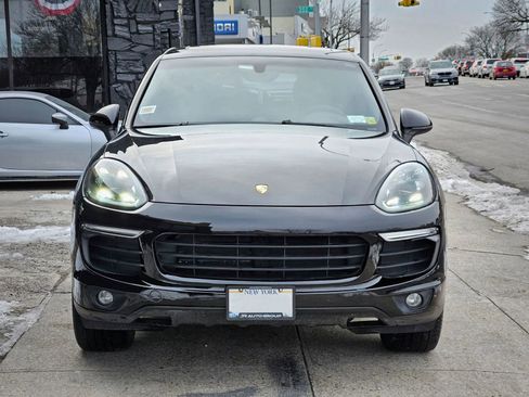 Used 2016 Porsche Cayenne image 2