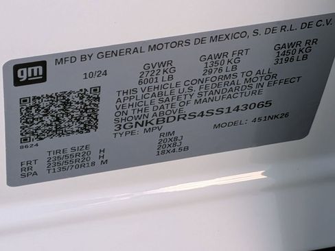 Used 2025 Chevrolet Blazer LT w/ Sound & Technology Package image 35