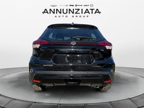 Certified 2023 Nissan Kicks S image 4