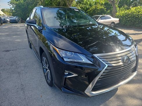 Used 2019 Lexus RX 350 FWD w/ Premium Package image 3