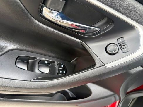 Used 2017 Nissan Altima 2.5 SR w/ Midnight Edition Package FWD image 10