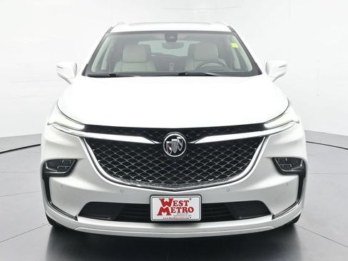 Used 2023 Buick Enclave Avenir w/ Avenir Technology Package AWD/4WD image 34