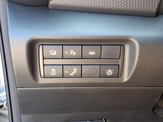 Used 2025 Nissan Kicks Play S FWD image 14