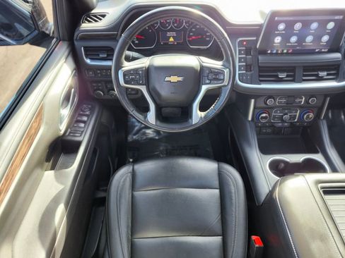 Used 2021 Chevrolet Tahoe LT w/ LT Signature Package image 11