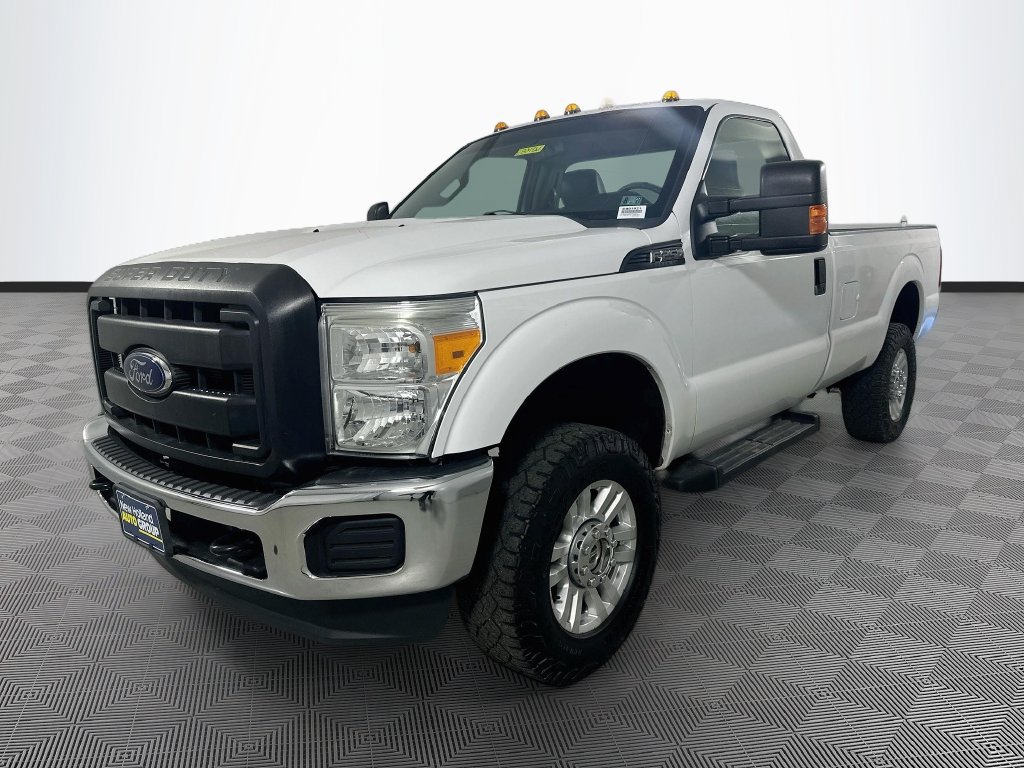 Used 2016 Ford F250 XL w/ Power Equipment Group AWD/4WD image 3