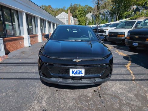 New 2026 Chevrolet Equinox EV LT w/ Comfort Package image 2