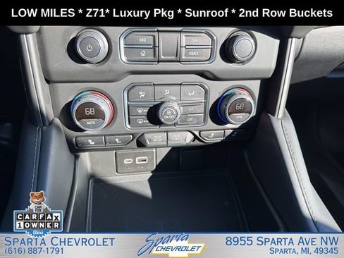 Used 2024 Chevrolet Tahoe Z71 w/ Luxury Package AWD/4WD image 32