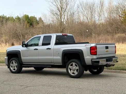Used 2015 Chevrolet Silverado 2500 LT w/ LT Convenience Package image 28