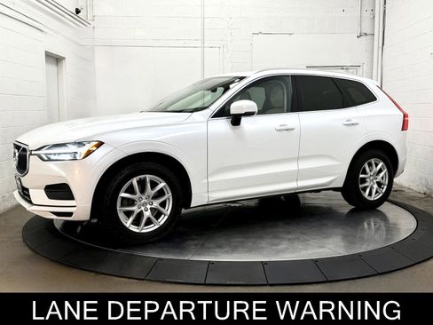 Used 2020 Volvo XC60 T5 Momentum AWD/4WD image 4