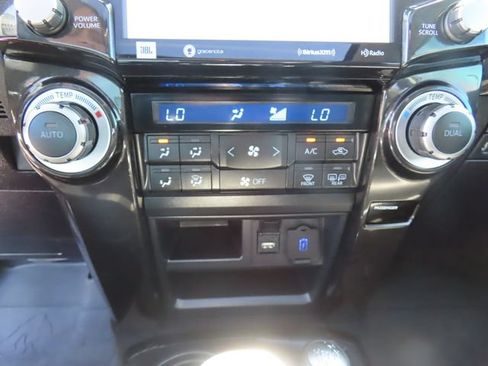 Used 2021 Toyota 4Runner TRD Pro AWD/4WD image 29