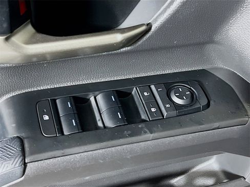 Used 2024 Toyota Tacoma TRD Sport image 17