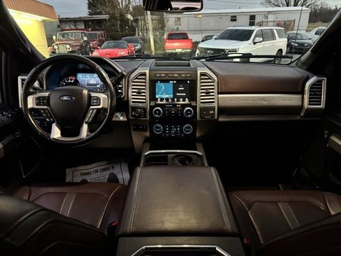 Used 2017 Ford F250 Platinum w/ Platinum Ultimate Package image 9