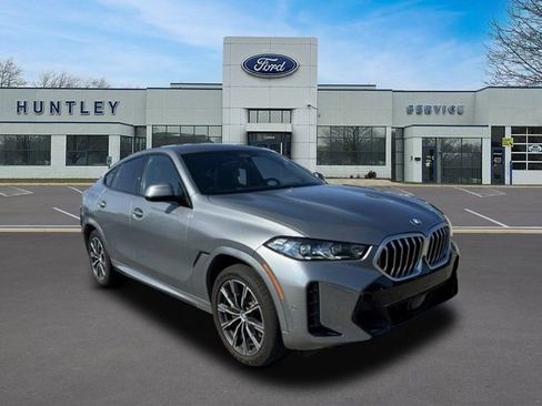 Used 2025 BMW X6 xDrive40i AWD/4WD image 3