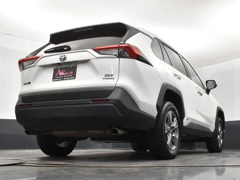 Used 2024 Toyota RAV4 XLE image 13