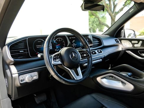 Used 2023 Mercedes-Benz GLE 350 w/ Premium Package image 2