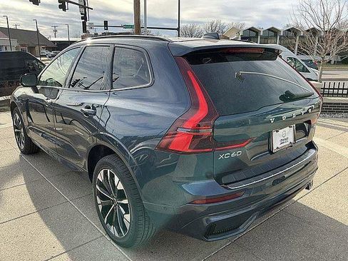 New 2026 Volvo XC60 T8 Plus w/ Protection Package Premier AWD/4WD image 10