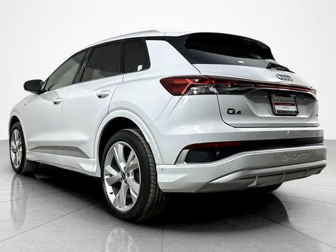 Used 2023 Audi Q4 e-tron Premium Plus w/ Premium Plus image 3