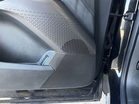 Certified 2024 Cadillac Lyriq Luxury image 25