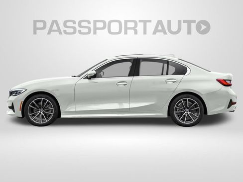 Used 2021 BMW 330i xDrive Sedan AWD/4WD image 3