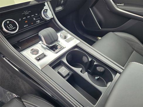 New 2026 Jaguar F-PACE R-Dynamic S image 35