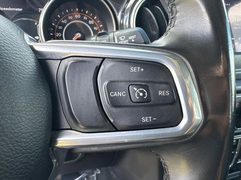 Certified 2021 Jeep Wrangler Unlimited Sahara image 30