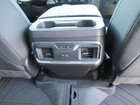 Used 2024 Chevrolet Silverado 1500 High Country w/ High Country Premium Package AWD/4WD image 34