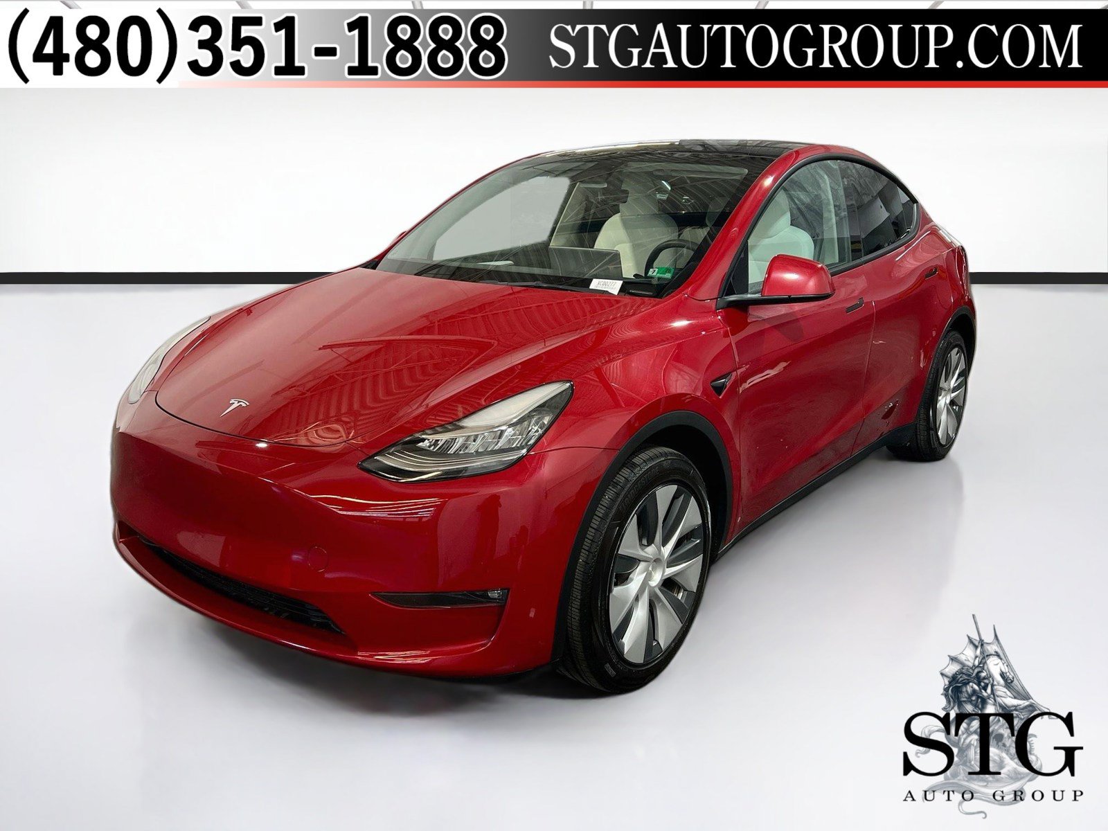 Used 2023 Tesla Model Y Long Range AWD/4WD image 1