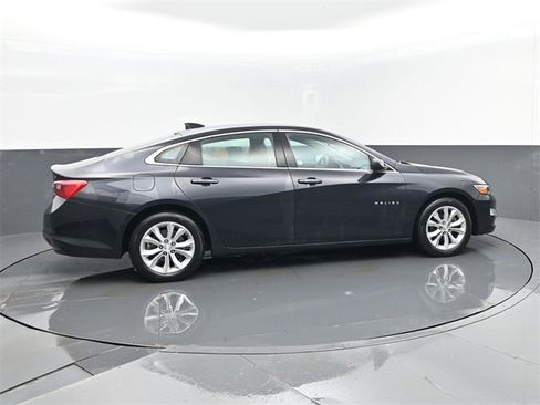 Used 2023 Chevrolet Malibu LT image 4