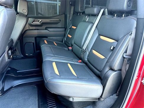 Used 2024 GMC Sierra 1500 AT4 w/ Technology Package image 18