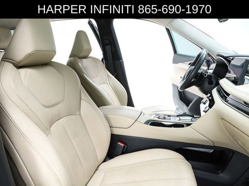 Used 2023 INFINITI QX60 Luxe w/ Vision Package FWD image 36