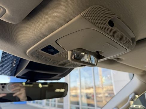 Used 2019 Lincoln Navigator Reserve image 26