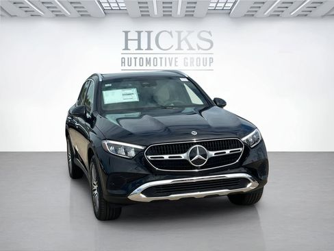 New 2026 Mercedes-Benz GLC 300 4MATIC image 3