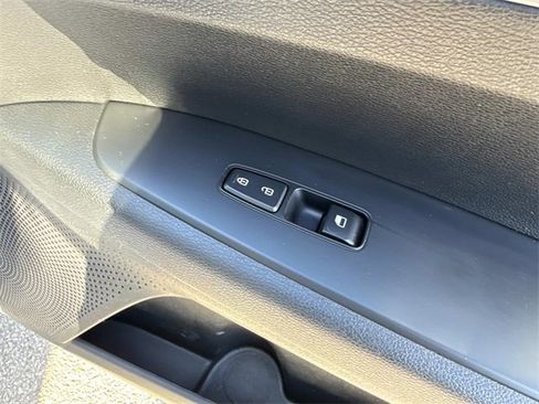 Used 2024 Kia Forte LXS image 16