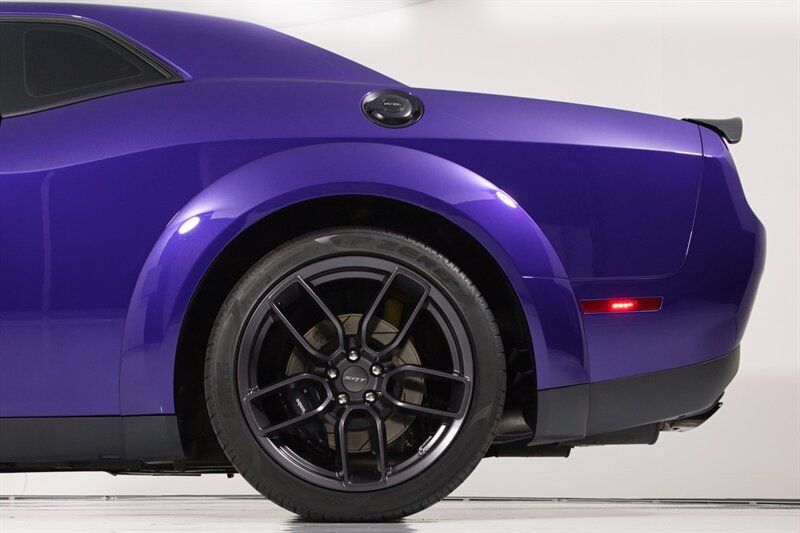 Used 2019 Dodge Challenger SRT Hellcat Redeye RWD image 7