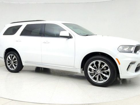 Used 2021 Dodge Durango SXT image 3