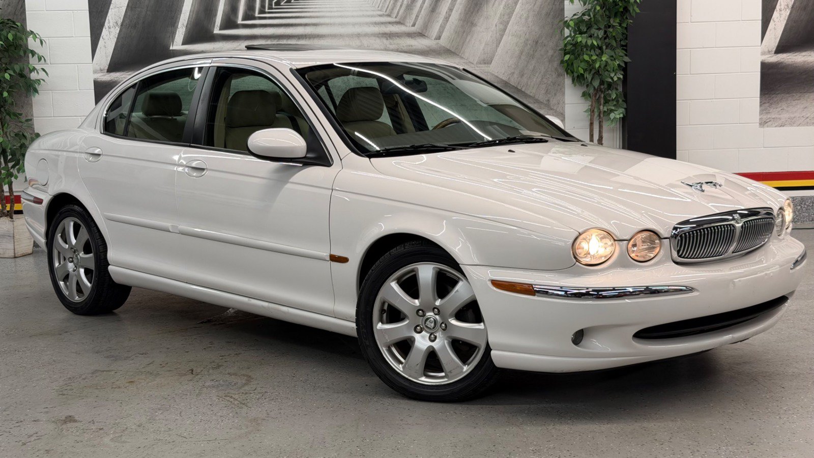 Used 2005 Jaguar X-TYPE 3.0 AWD/4WD image 1