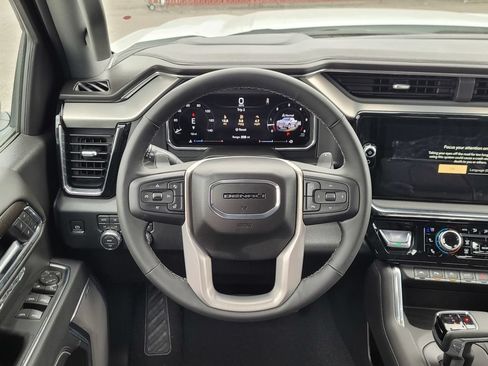 New 2026 GMC Sierra 1500 Denali w/ Denali Reserve Package AWD/4WD image 9