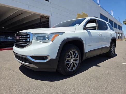 Certified 2019 GMC Acadia SLT AWD/4WD image 2
