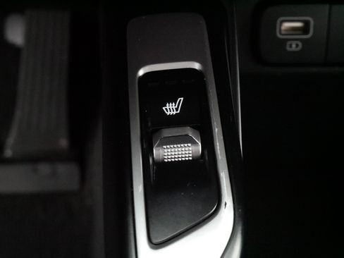 Used 2023 Kia Sorento X-Line EX image 28