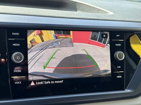 Certified 2023 Volkswagen Taos SE w/ Black Wheel Package image 23