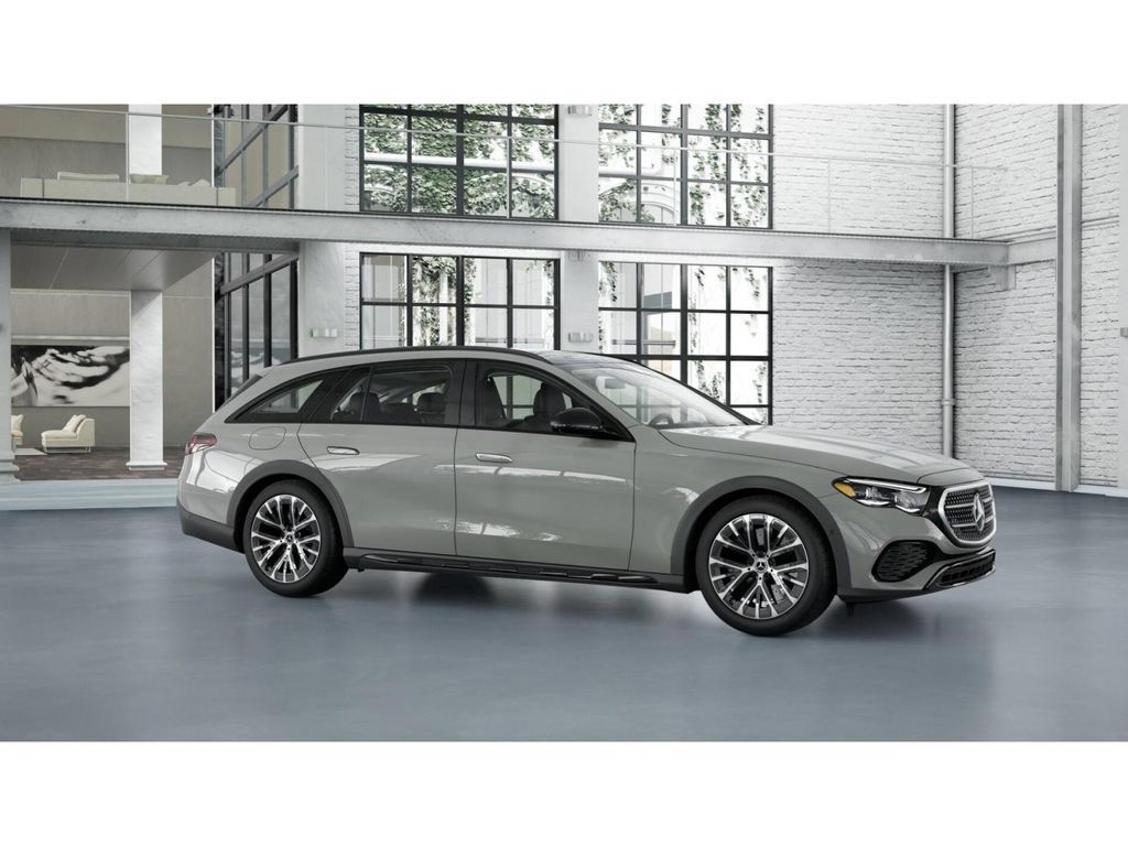 Used 2025 Mercedes-Benz E 450 4MATIC All-Terrain Wagon image 13