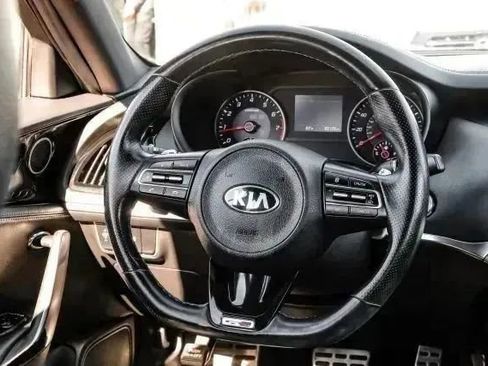 Used 2021 Kia Stinger GT-Line RWD image 17