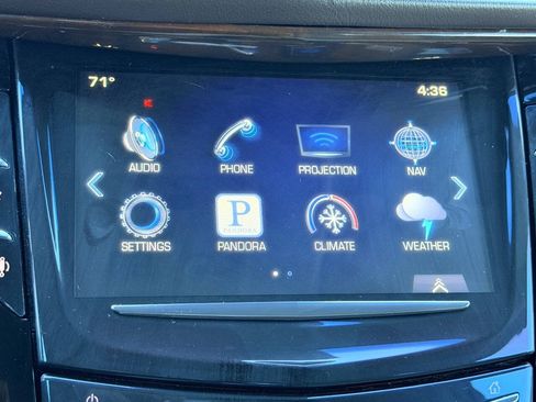 Used 2016 Cadillac Escalade Luxury AWD/4WD image 48