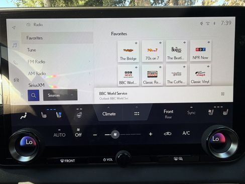 Used 2023 Lexus RX 350 w/ Cold Area Package AWD/4WD image 24