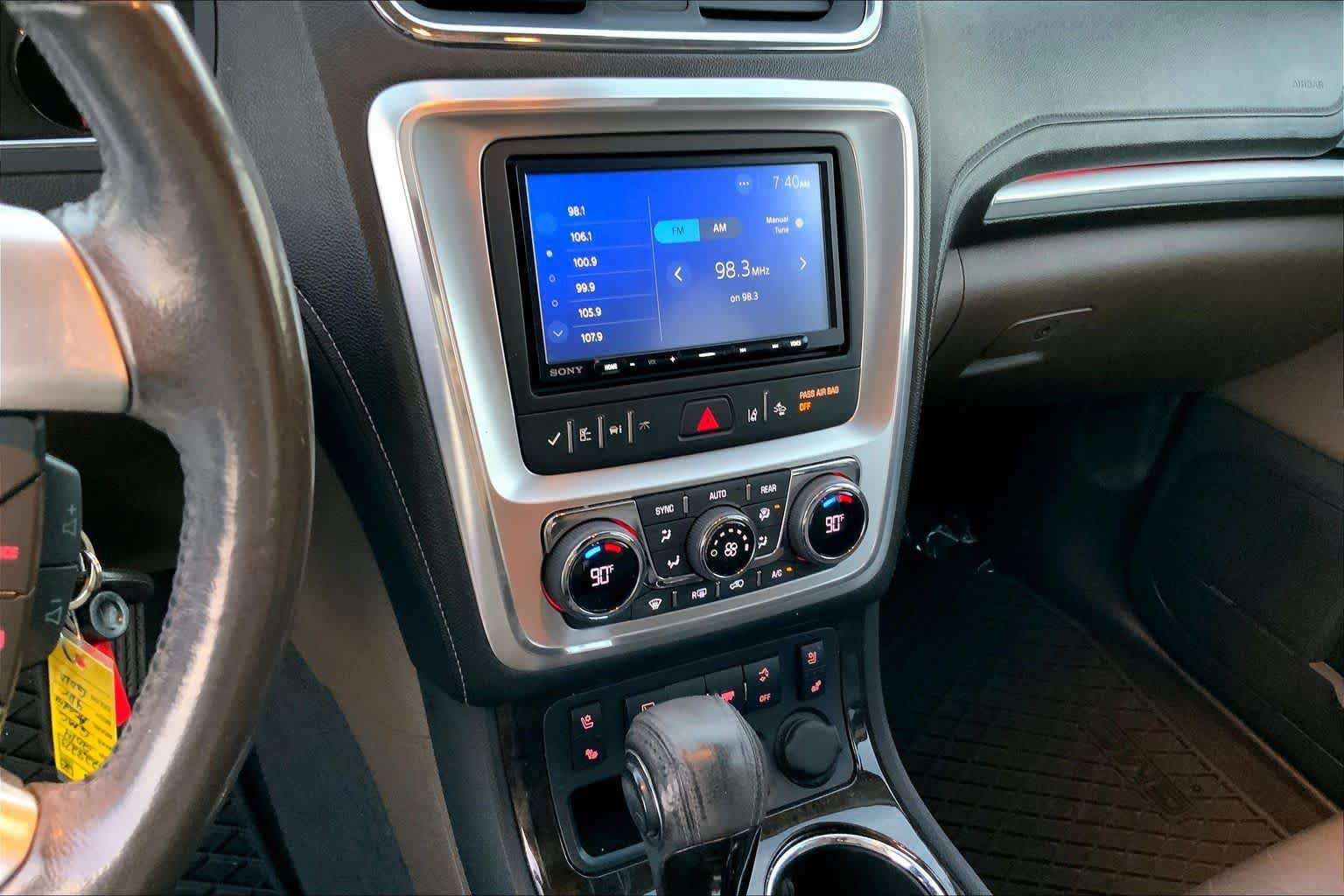 Used 2014 GMC Acadia SLT FWD image 6