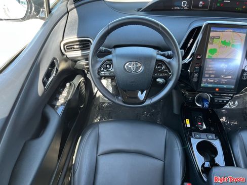 Certified 2020 Toyota Prius Prime Limited w/ Carpet Mat Package FWD image 17