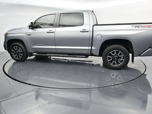 Used 2019 Toyota Tundra Limited w/ Limited Premium Package AWD/4WD image 5